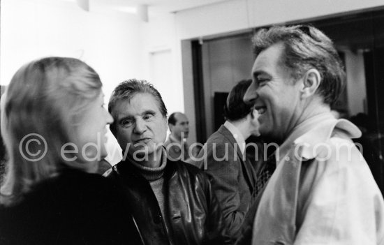 Francis Bacon attending Anne Madden\'s exhibition opening. Ann Madden on the left. Galerie Darthea Speyer, Paris 1979. - Photo by Edward Quinn