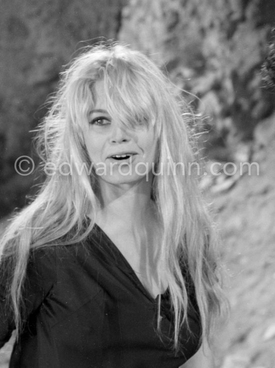 Brigitte Bardot during filming of "Les bijoutiers du clair de lune" ("The Night Heaven Fell"). Studios de la Victorine, Nice 1958. - Photo by Edward Quinn