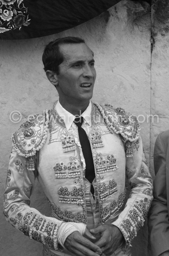Luis Miguel Dominguin. Nimes 1960. A bullfight Picasso attended (see "Picasso"). - Photo by Edward Quinn
