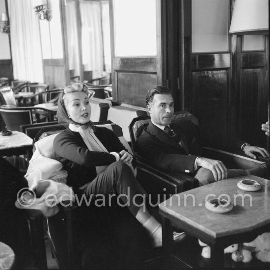Zsa Zsa Gabor and Porfirio Rubirosa, Carlton Hotel 1954. - Photo by Edward Quinn