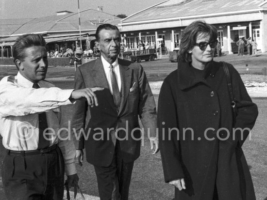 Greta Garbo with American businessman and boyfriend George Schlee arriving at Nice Airport 1956. - Photo by Edward Quinn