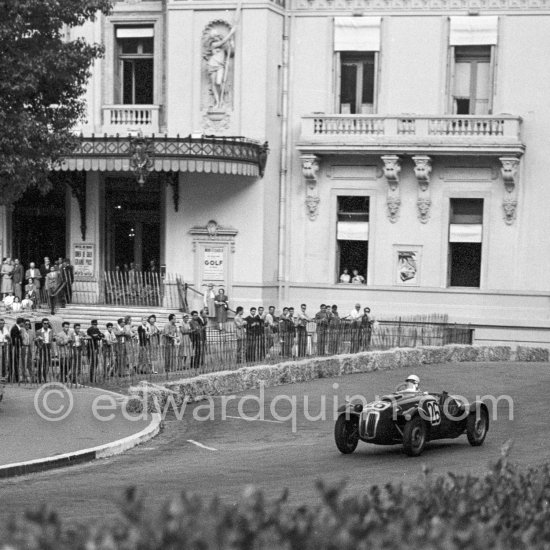 Stirling Moss, (26) Frazer Nash Le Mans Replica Mk II. Monaco Grand Prix 1952, transformed into a race for sports cars. This was a two day event, the Sunday for the up to 2 litres (Prix de Monte Carlo), the Monday for the bigger engines, (Monaco Grand Prix). - Photo by Edward Quinn