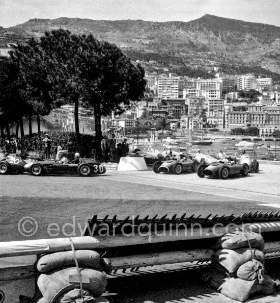 Juan Manuel Fangio, (20) Ferrari-Lancia D50. Jean Behra, (30) Maserati 250F. Maurice Trintignant, (14) Vanwall VW2. Peter Collins, (26) Ferrari-Lancia D50, “Nano” da Silva Ramos, (6) Gordini T16. Elie Bayol, (4) Gordini T32. Monaco Grand Prix 1956. - Photo by Edward Quinn