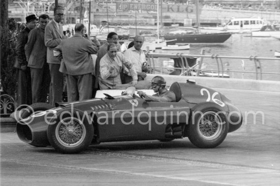 Fangio in Peter Collins\' Lancia D 50 (26). Monaco Grand Prix 1956, - Photo by Edward Quinn