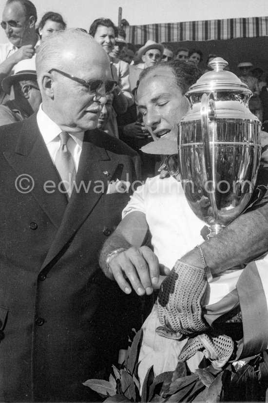 The winner Stirling Moss with Prince Pierre. Monaco Grand Prix 1956. - Photo by Edward Quinn