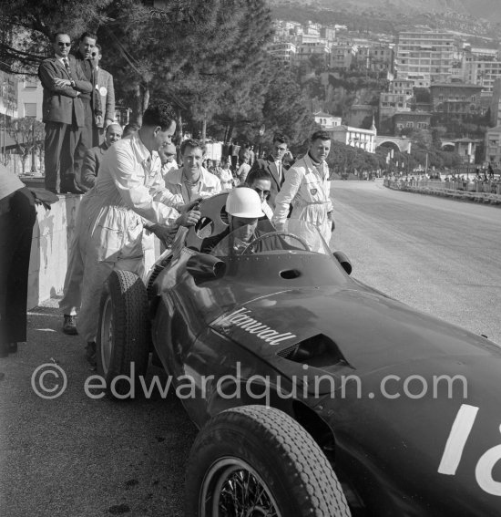 Stirling Moss, (18) Vanwall VW3/V4. Monaco Grand Prix 1957. - Photo by Edward Quinn