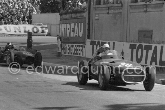 Stirling Moss, (28) Vanwall VW7. Mike Hawthorn, (38) Ferrari Dino 246. Monaco Grand Prix 1958. - Photo by Edward Quinn