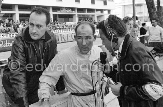 Stirling Moss interviewed. Monaco Grand Prix 1959. - Photo by Edward Quinn