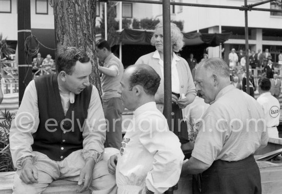 John Surtees, Stirling Moss and the parents of John. Monaco Grand Prix 1960. - Photo by Edward Quinn