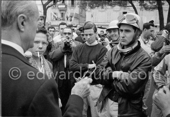 Driver briefing by Louis Chiron. From left: Jim Clark, Trevor Taylor, Lorenzo Bandini, Jack Brabham. Monaco Grand Prix 1962. - Photo by Edward Quinn