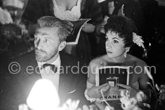More than 1000 people assisted the Monte Carlo gala evening in aid of the polio victims in 1955. Amongst the guests were Gina Lollobrigida and Kirk Douglas. Monte Carlo 1955. - Photo by Edward Quinn