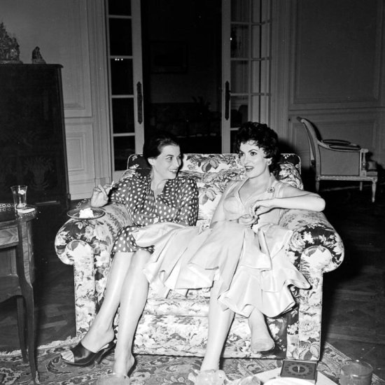 Silvana Mangano with Gina Lollobrigida at Casa del Mare, Roquebrune-Cap Martin 1955. - Photo by Edward Quinn