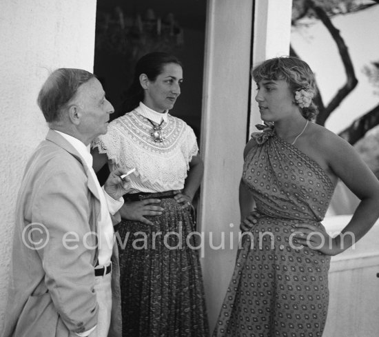 Françoise Gilot, Maya Picasso. Not identified person on the left. Cap d’Antibes 1954. - Photo by Edward Quinn