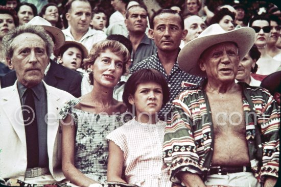 Local Corrida. Jean Cocteau, Francine Weisweiller, Paloma Picasso, Pablo Picasso. Vallauris 1957. - Photo by Edward Quinn