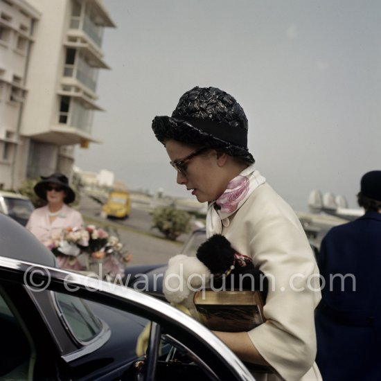 Princess Grace arrival at Nice Airport 1960. (Grace Kelly) - Photo by Edward Quinn