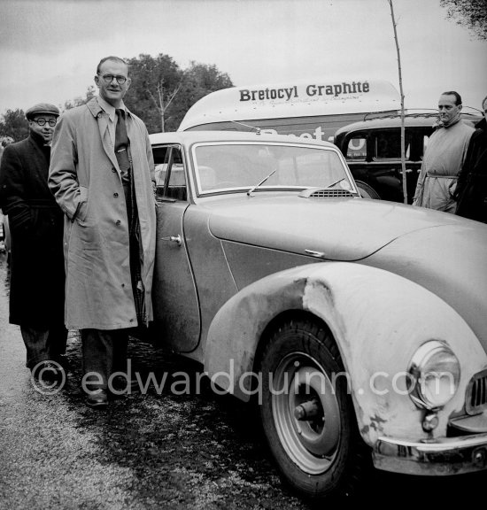 Sydney H. Allard, winner of Rallye MC 1952 with G. Warburton on N° 146, Allard P1, 4,375 c.c. Ford V8 side-valve motor. He was the founder of the Allard car company and a successful racing motorist in cars of his own manufacture. Starting from Glasgow he narrowly defeated Stirling Moss, in a Sunbeam-Talbot 90, who finished second overall. Rallye Monte Carlo 1952. - Photo by Edward Quinn