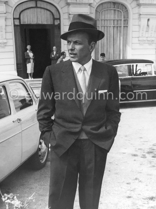 Ol’ Blue Eyes Frank Sinatra at the height of his fame; he’d won an Oscar for „From  Here to Eternity“ and was receiving rave reviews for his album „Come Fly with Me“. Monte Carlo 1958. - Photo by Edward Quinn