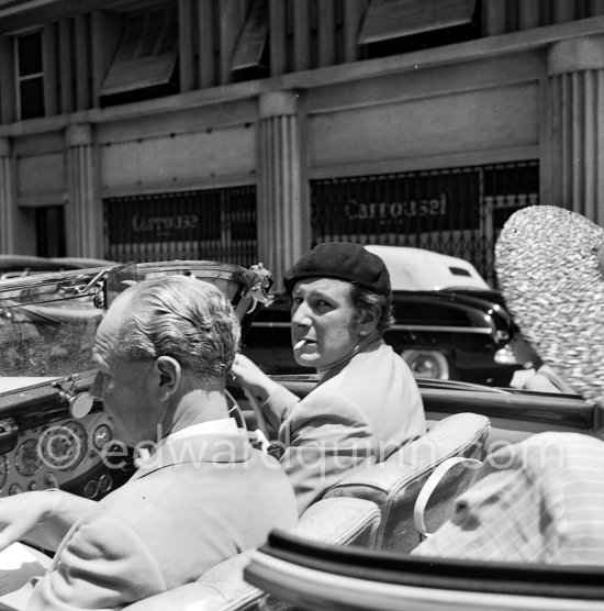 Peter Ustinov and Somerset Maugham (left), PEN Congress 1952. Car: 1934-44 Mercedes-Benz 540 K Cabriolet A - Photo by Edward Quinn