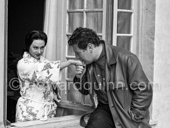 Peter Ustinov and Martine Carol during filming of "Lola Montès". Studios de la Victorine, Nice 1955. - Photo by Edward Quinn
