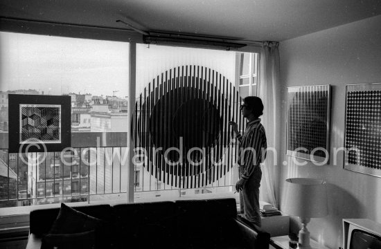 Jean-Pierre Vasarely, professionally known as Yvaral, was a French artist working in the fields of Op-art and kinetic art from 1954 onwards. He was the son of Victor Vasarely. Paris 1974. - Photo by Edward Quinn