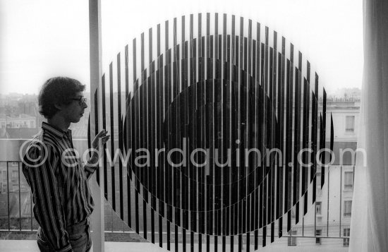 Jean-Pierre Vasarely, professionally known as Yvaral, was a French artist working in the fields of Op-art and kinetic art from 1954 onwards. He was the son of Victor Vasarely. Paris 1974. - Photo by Edward Quinn