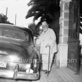 French painter Henri Matisse in front of the Matisse chapel. Vence 1953. Car: 1951 Chevrolet De Luxe Styleline with powerglide - Photo by Edward Quinn