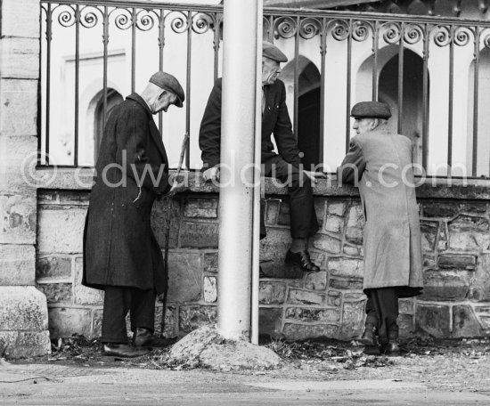 Dublin 1963. - Photo by Edward Quinn