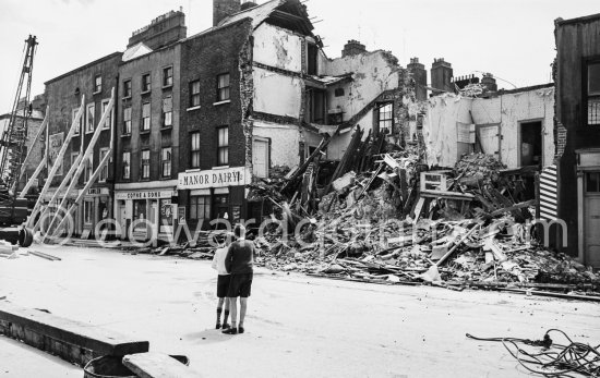 The aftermath of the Fenian St tenement collapse of June 1963. Dublin 1963. - Photo by Edward Quinn