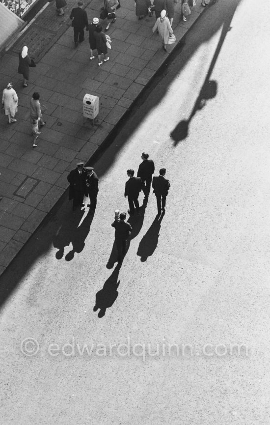 View from Nelson\'s Pillar (now demolished). Dublin 1963. - Photo by Edward Quinn