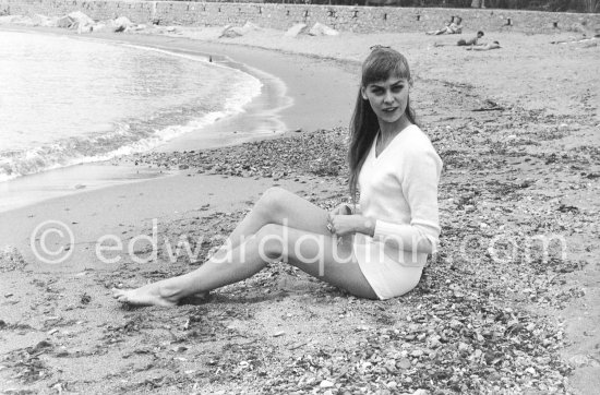 Mona Arvidsson, Swedish Fashion Model. Cannes 1957. - Photo by Edward Quinn