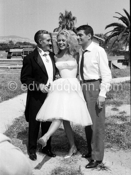 Brigitte Bardot, Henri Vidal and Noël Roquevert during filming of “Voulez-vous danser avec moi?”. Nice 1959. - Photo by Edward Quinn