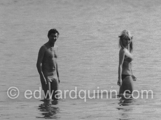 Brigitte Bardot near her home "La Madrague". Saint-Tropez 1961. - Photo by Edward Quinn