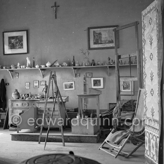 Paul Cézanne\'s studio. Aix-en-Provence April 1954. - Photo by Edward Quinn