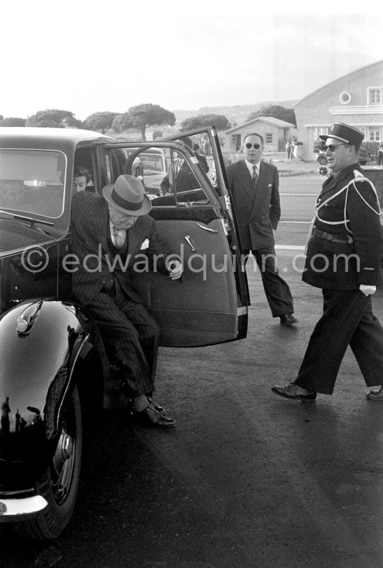 Sir Winston Churchill. Departure at Nice Airport 1956. Car: 1948/49 Rolls-Royce Silver Wraith, #WZB29, Touring Limousine by Park Ward. Owner Emery Reves (Churchill’s U.S. publisher). Detailed info on this car by expert Klaus-Josef Rossfeldt see About/Additional Infos. - Photo by Edward Quinn