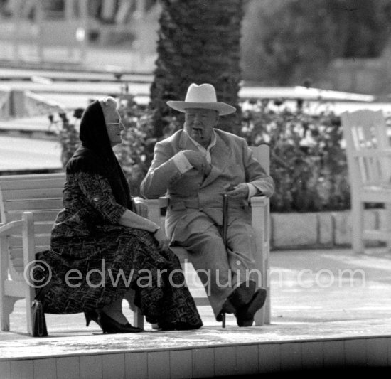 Sir Winston Churchill, Lady Clementine. Golden wedding anniversary (11.9.58) of Churchill, Monte Carlo Beach 1958. - Photo by Edward Quinn