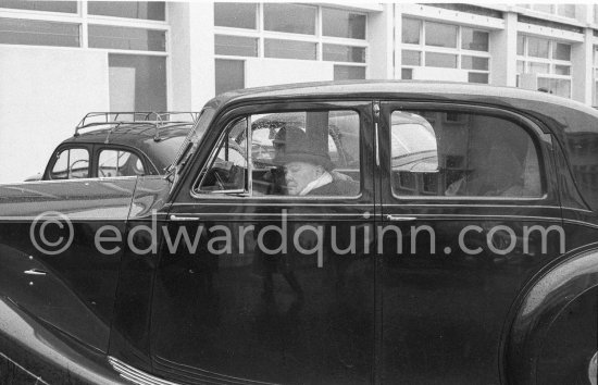 Sir Winston Churchill, Emery Reves, (Churchill’s U.S. publisher). Departure at Nice Airport after illness of Churchill during his holidays at Reves property in Roquebrune 1958. Car: 1948/49 Rolls-Royce Silver Wraith, #WZB29, Touring Limousine by Park Ward. Owner Emery Reves (Churchill’s U.S. publisher). Detailed info on this car by expert Klaus-Josef Rossfeldt see About/Additional Infos. - Photo by Edward Quinn