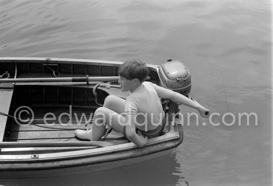 Sir Winston Churchill Jr., Monaco harbor 1954. - Photo by Edward Quinn