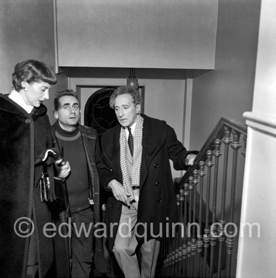 Henri-Georges Clouzot, Jean Cocteau and Francine Weisweiller for a private viewing of Pablo Picasso\'s book illustrations in the Matarasso gallery in Nice. "Pablo Picasso. Un Demi-SiËcle de Livres IllustrÈs". December 21 - January 31. Nice 1956. - Photo by Edward Quinn