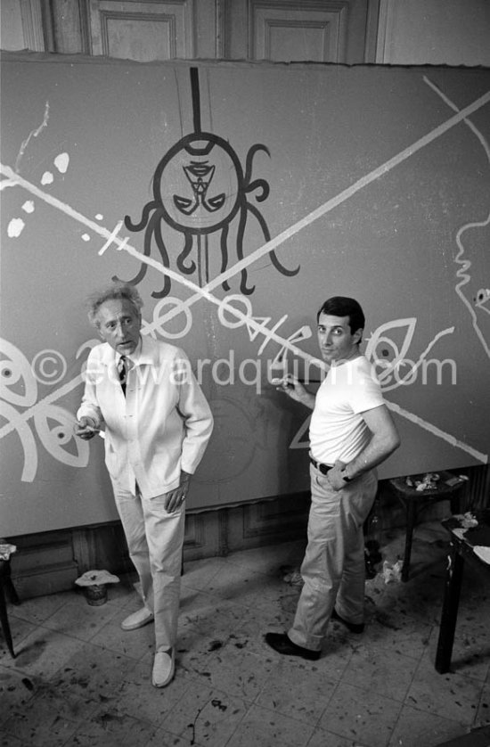 Jean Cocteau and Raymond Moretti. Collective painting "La Naissance du Verseau". Nice 1962. - Photo by Edward Quinn