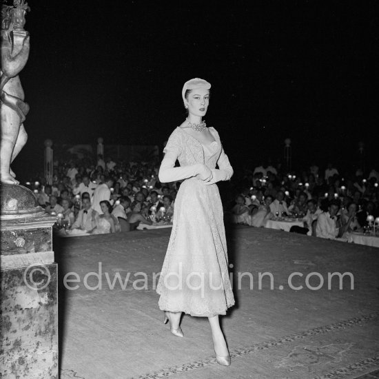 Dior fashion show at Monte Carlo summer gala 1953. - Photo by Edward Quinn