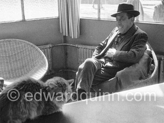 French actor Fernandel during filming of "Crésus" ("Croesus"). Forcalquier, Alpes-de-Haute-Provence 1960. - Photo by Edward Quinn