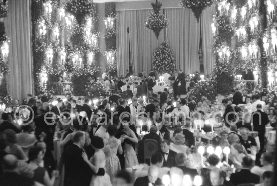 Gala night at Sporting d’Eté. Monte Carlo 1959. - Photo by Edward Quinn