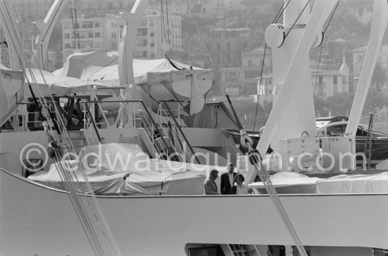 Greta Garbo, American businessman and boyfriend George Schlee and Aristotle Onassis on the yacht Christina. Monaco 1955. - Photo by Edward Quinn