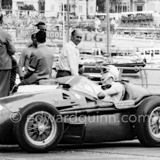 Cesare Perdisa, (32) Maserati 250F. Monaco Grand Prix 1956. - Photo by Edward Quinn