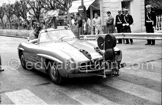 Camera car Mercedes 300 SL. Grand Prix Monaco 1958 - Photo by Edward Quinn