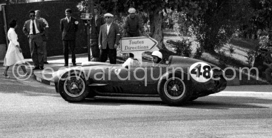 Wrong direction: Phil Hill, (40) Ferrari Dino 246. Monaco Grand Prix 1959. - Photo by Edward Quinn