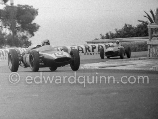 Bruce McLaren, (10) Cooper T53, Phil Hill, (36) Ferrari Dino 246. Monaco Grand Prix 1960. - Photo by Edward Quinn