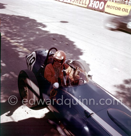 The much awaited Scarab cars appear for the first time in Europe. Lance Reventlow, the driver-owner-constructor, prepares for trial laps. Monaco Grand Prix 1960. - Photo by Edward Quinn