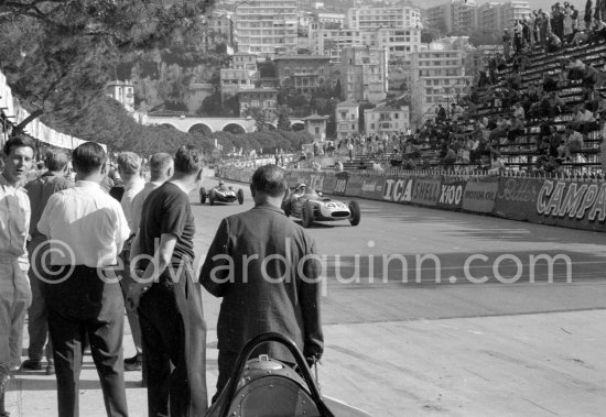 The Scarabs were disappointingly slow and to find out if it was the driver or the car, Reventlow let Stirling Moss try one. He did a better time but it would not have been enough to qualify. Monaco Grand Prix 1960. - Photo by Edward Quinn