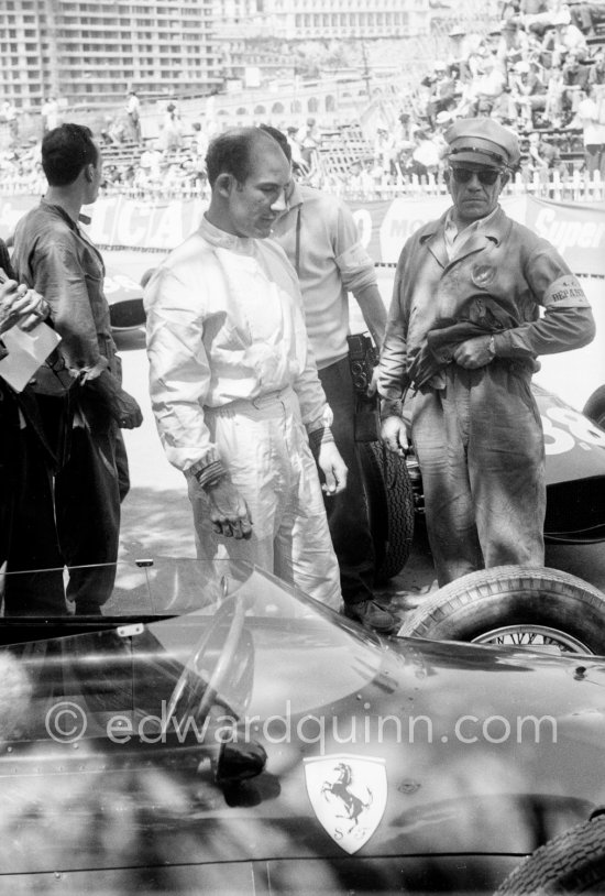 Sirling Moss and rear engined "motore posteriore" experimental Ferrari 246/60/MP of Richie Ginther. Monaco Grand Prix 1960. - Photo by Edward Quinn